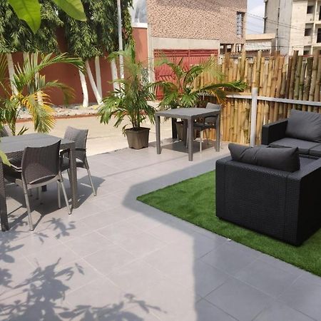 La Maison De Kouadio Abidjan Buitenkant foto