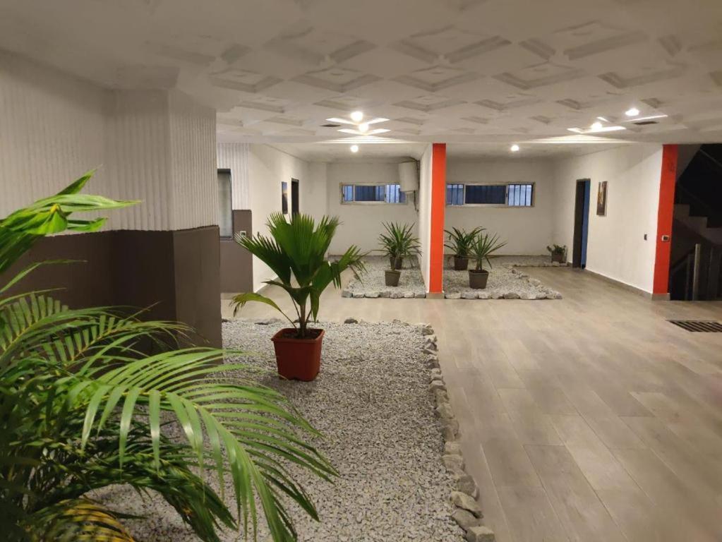 La Maison De Kouadio Abidjan Buitenkant foto